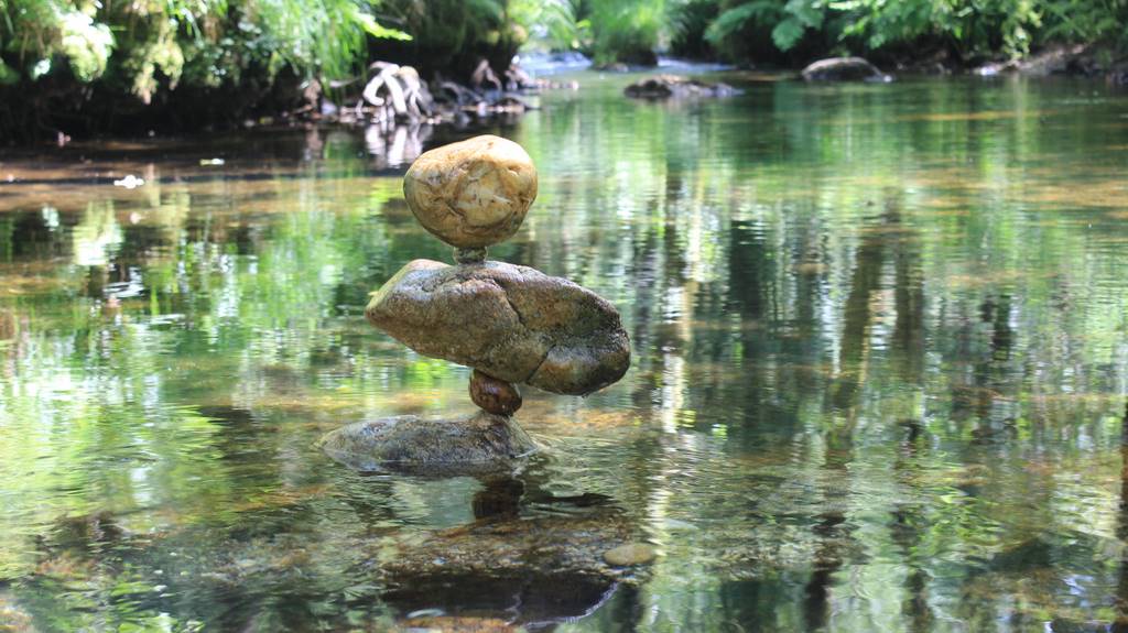 Stone Balancing, equilibrio y meditación con las piedras